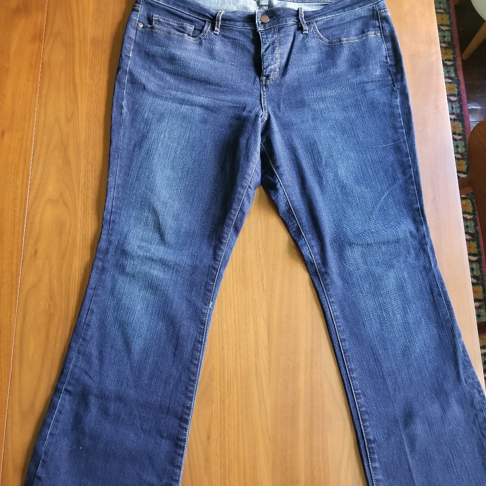 New York & Co Soho curvy bootcut jeans